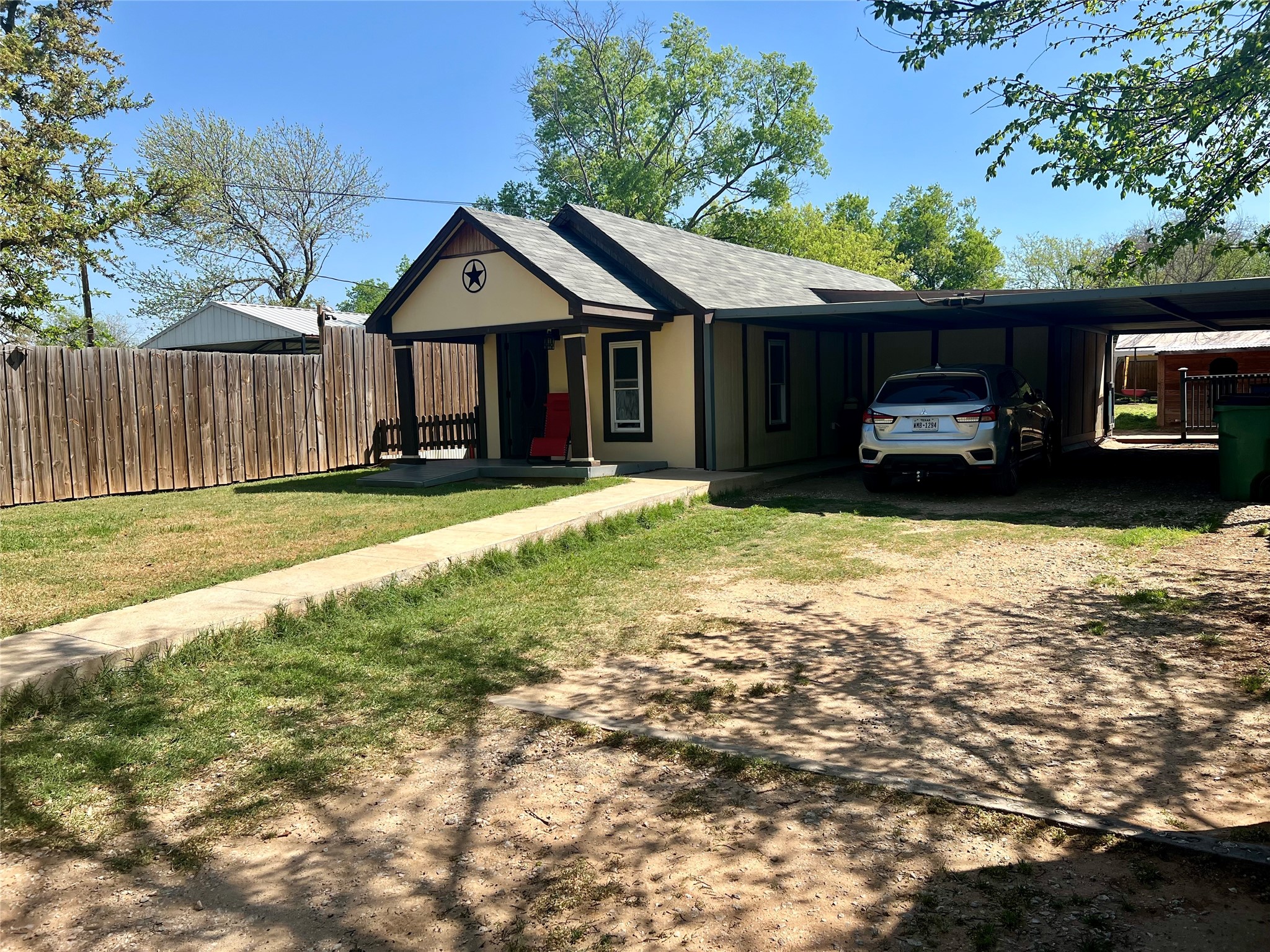 716 Baylor Street Nocona TX 76255