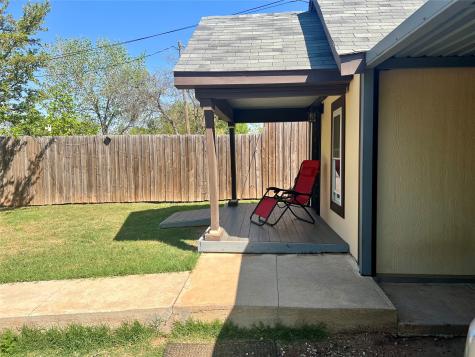 716 Baylor Street Nocona TX 76255