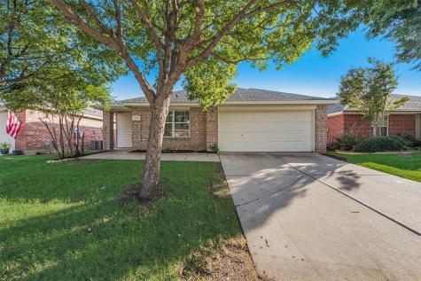 1512 Wind Dancer Trail Fort Worth TX 76131