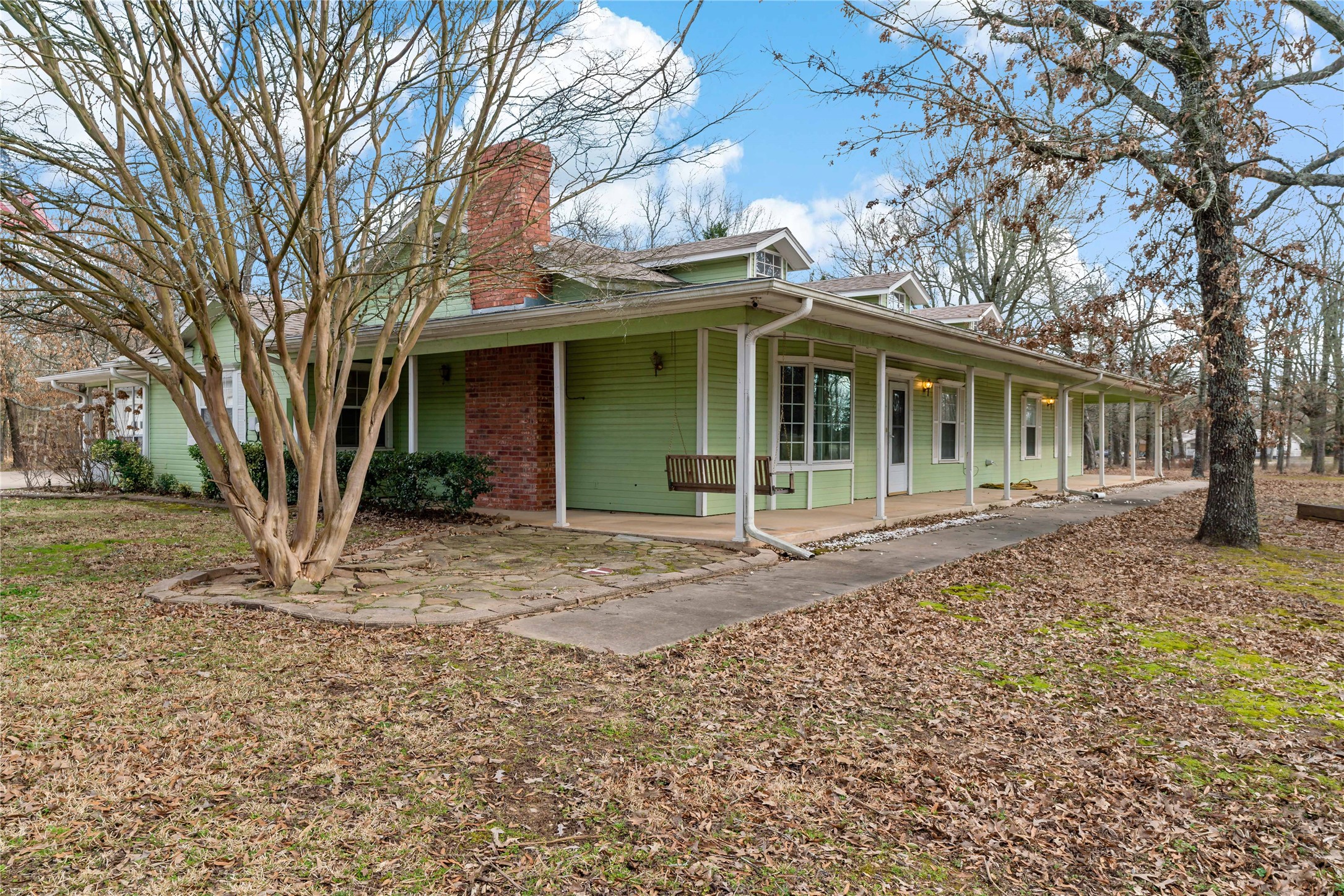 101 Farm Road 2121 Paris TX 75462