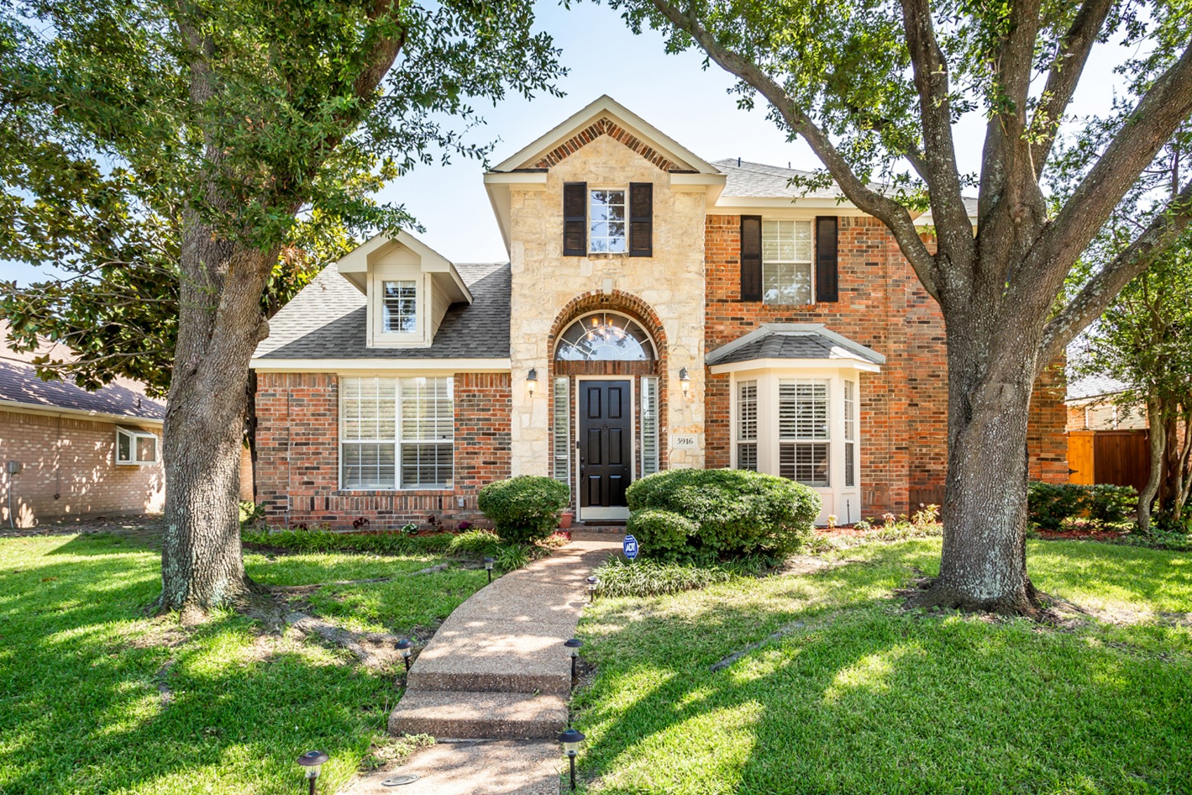 5916 Mossbrook Trail Dallas TX 75252