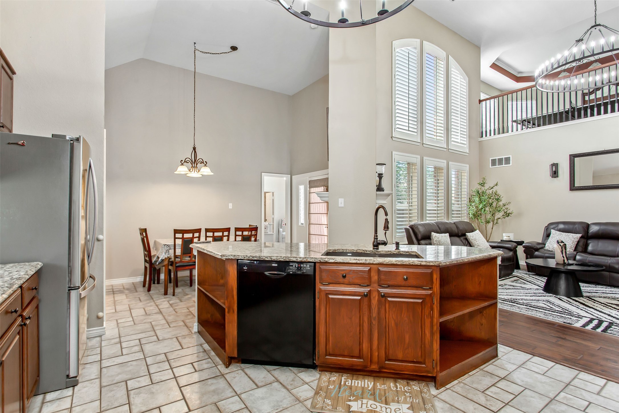 5916 Mossbrook Trail Dallas TX 75252