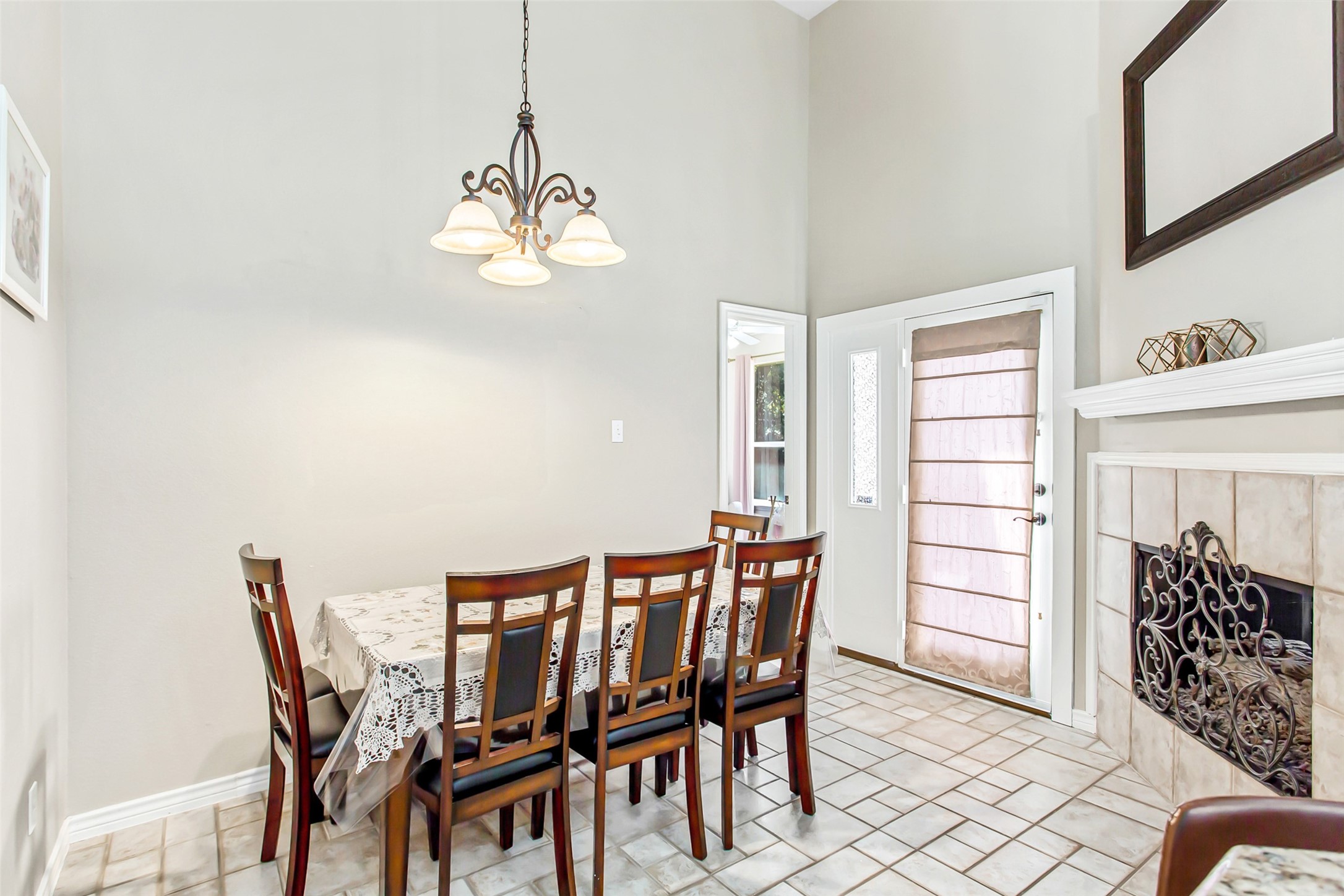 5916 Mossbrook Trail Dallas TX 75252