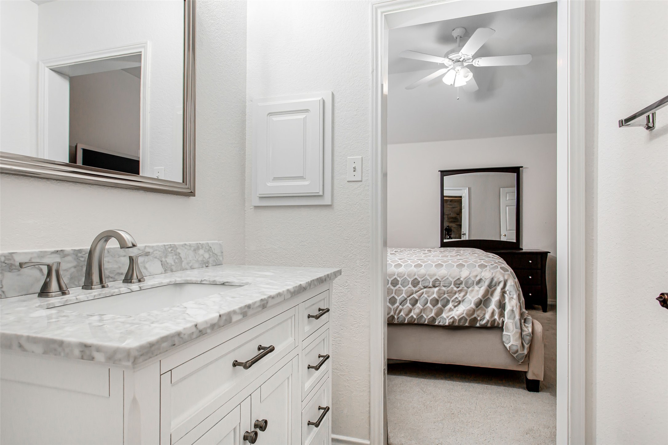 5916 Mossbrook Trail Dallas TX 75252