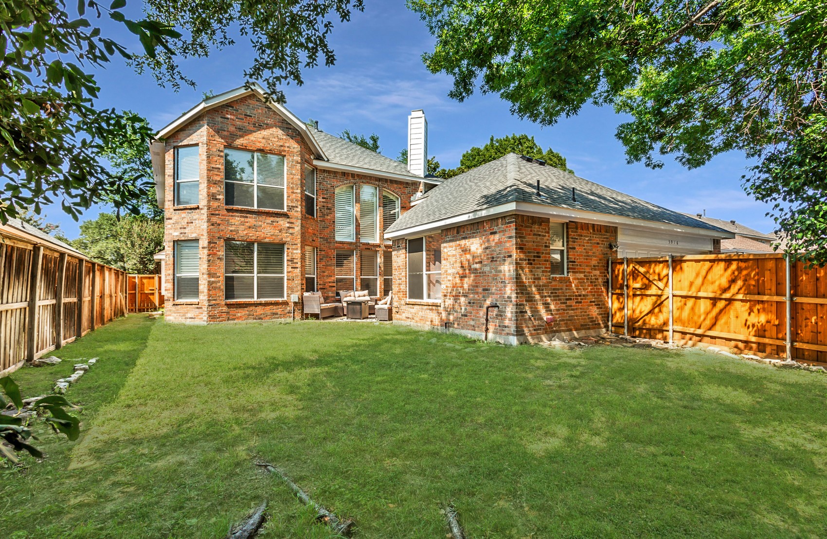 5916 Mossbrook Trail Dallas TX 75252