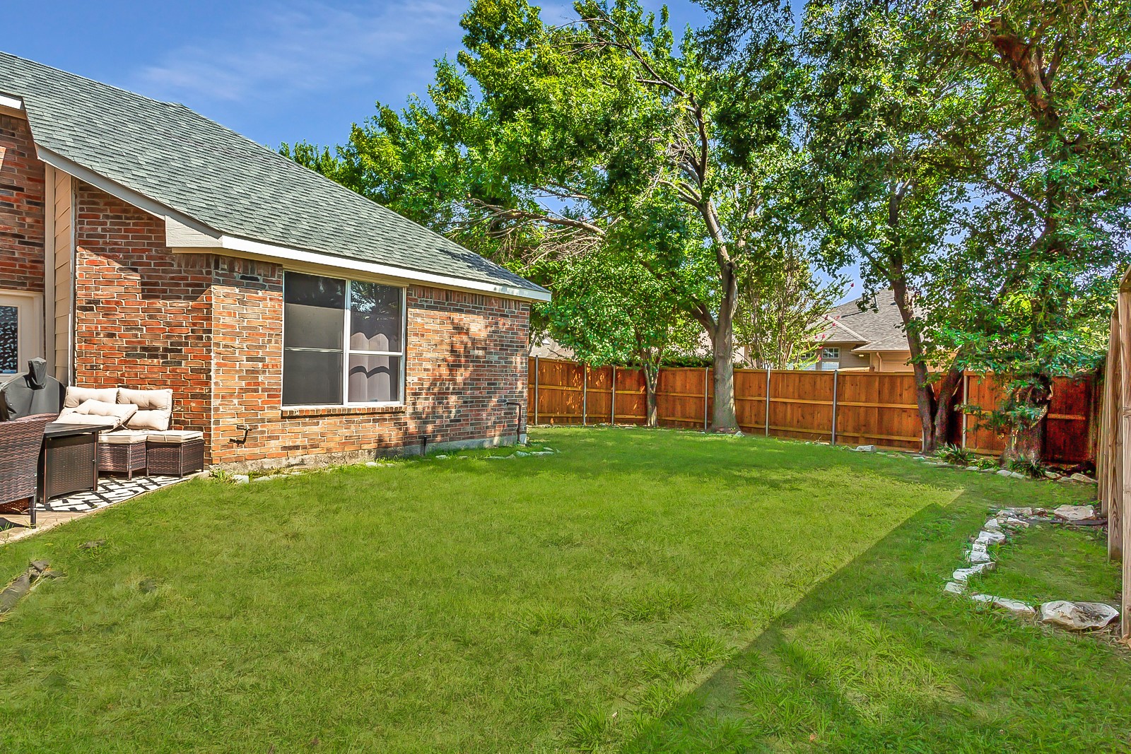 5916 Mossbrook Trail Dallas TX 75252