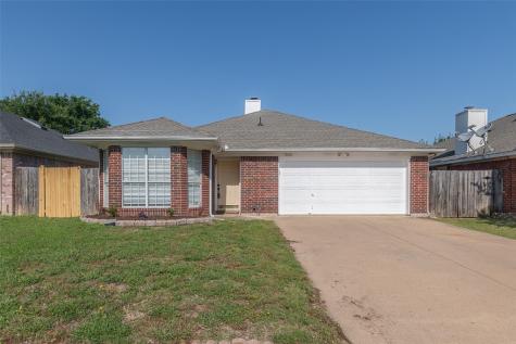 7022 Stetter Drive Arlington TX 76001