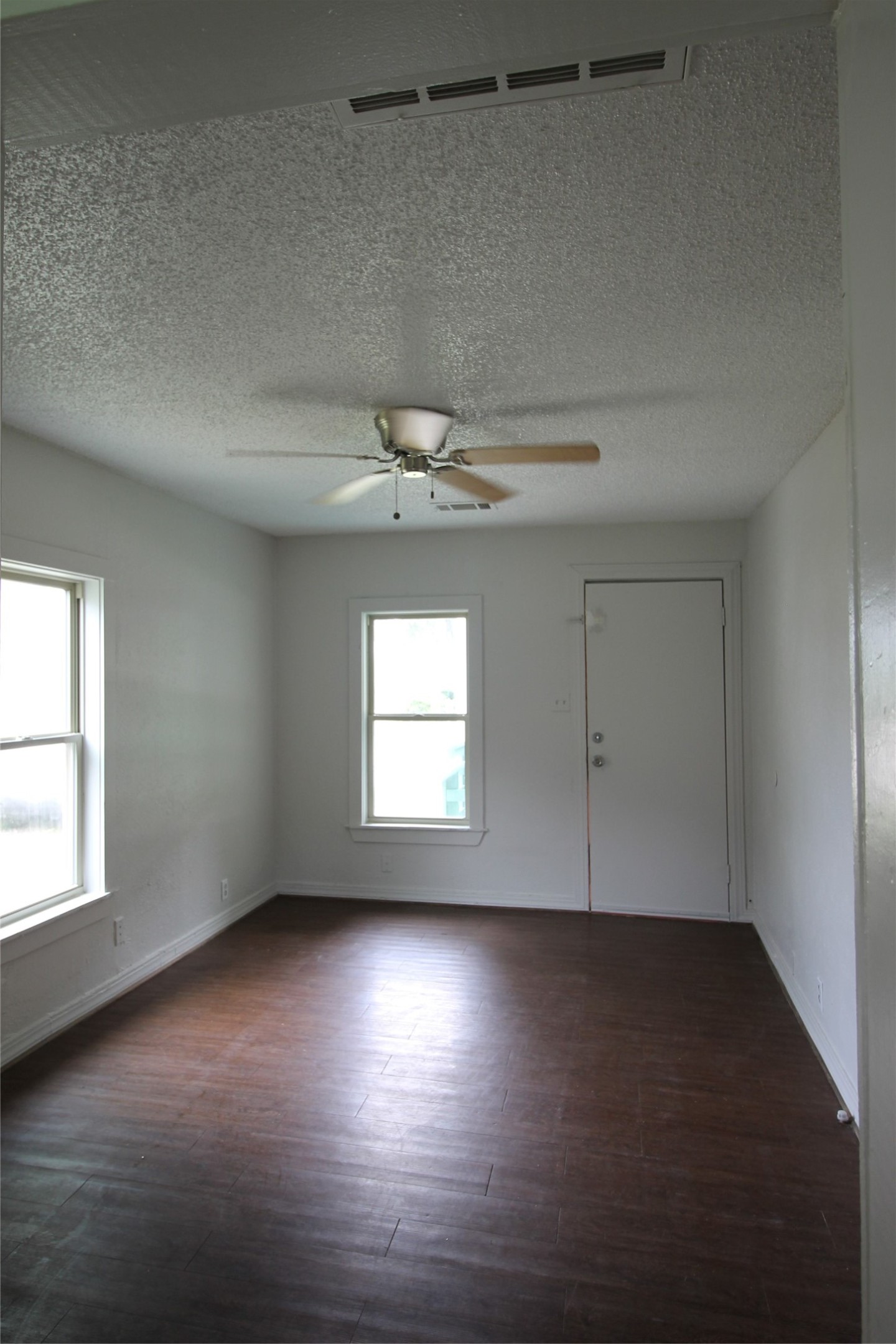 102 San Saba Avenue Benbrook TX 76126