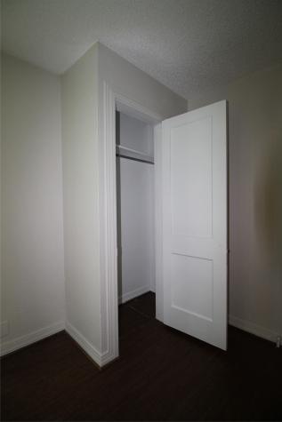 102 San Saba Avenue Benbrook TX 76126