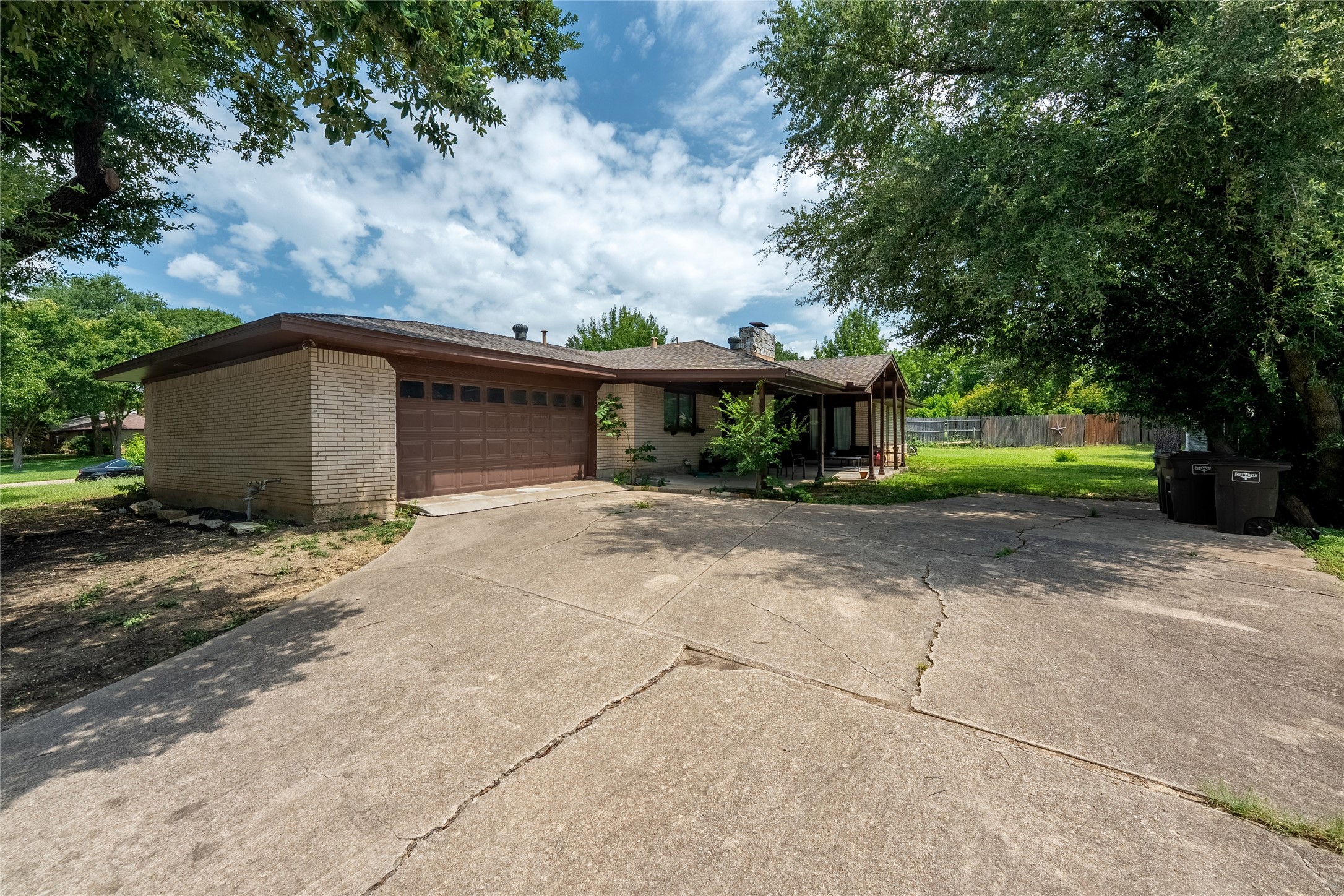 6455 El Toro Court Fort Worth TX 76133