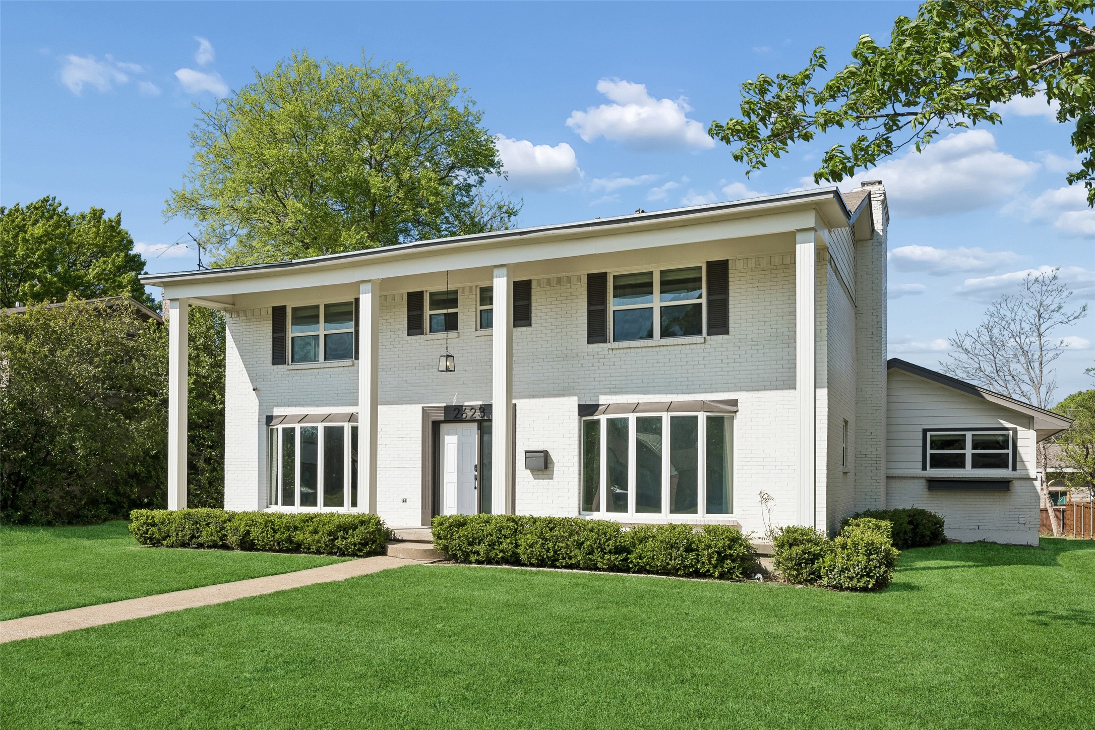 2623 Heatherwood Drive Dallas TX 75228