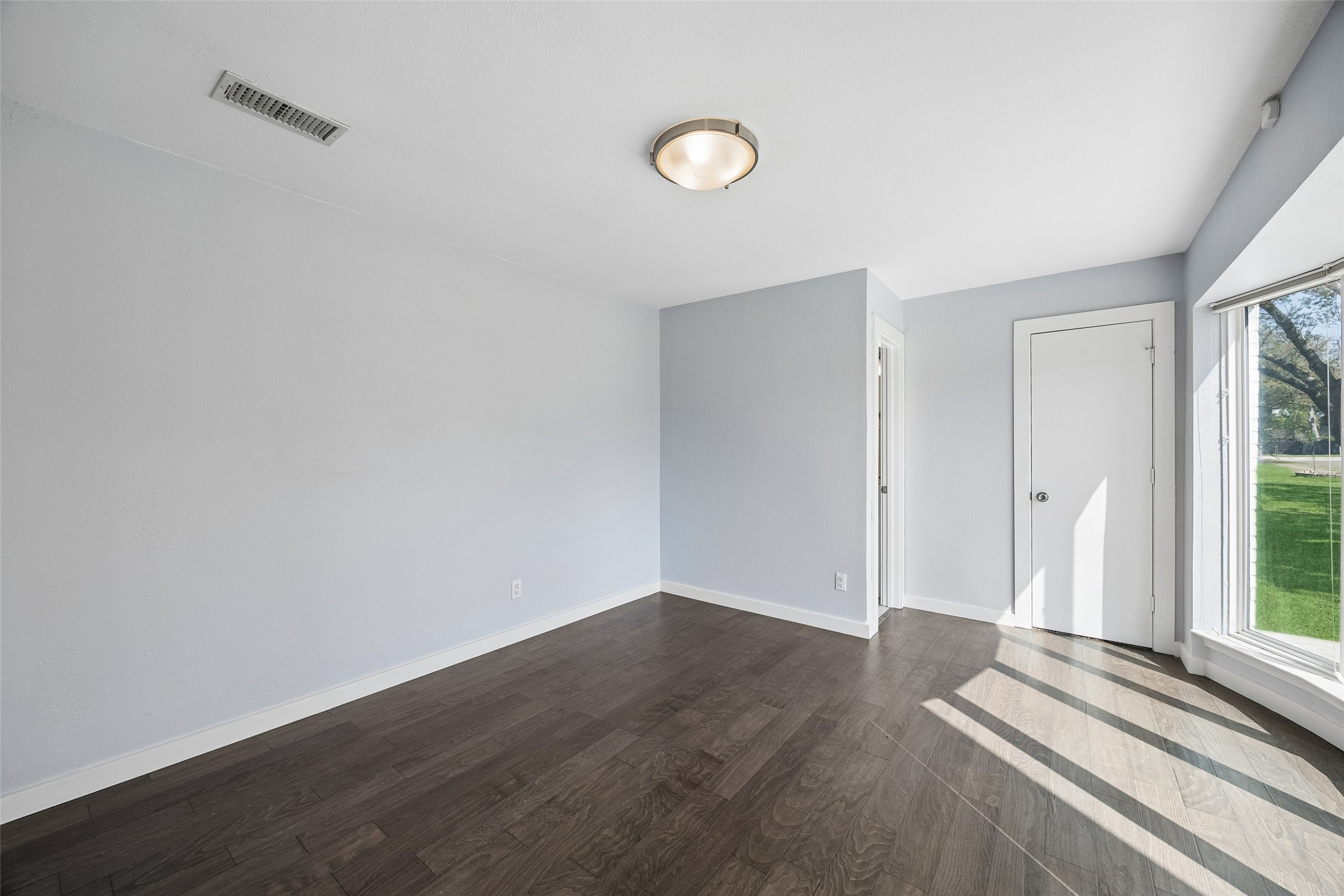 2623 Heatherwood Drive Dallas TX 75228