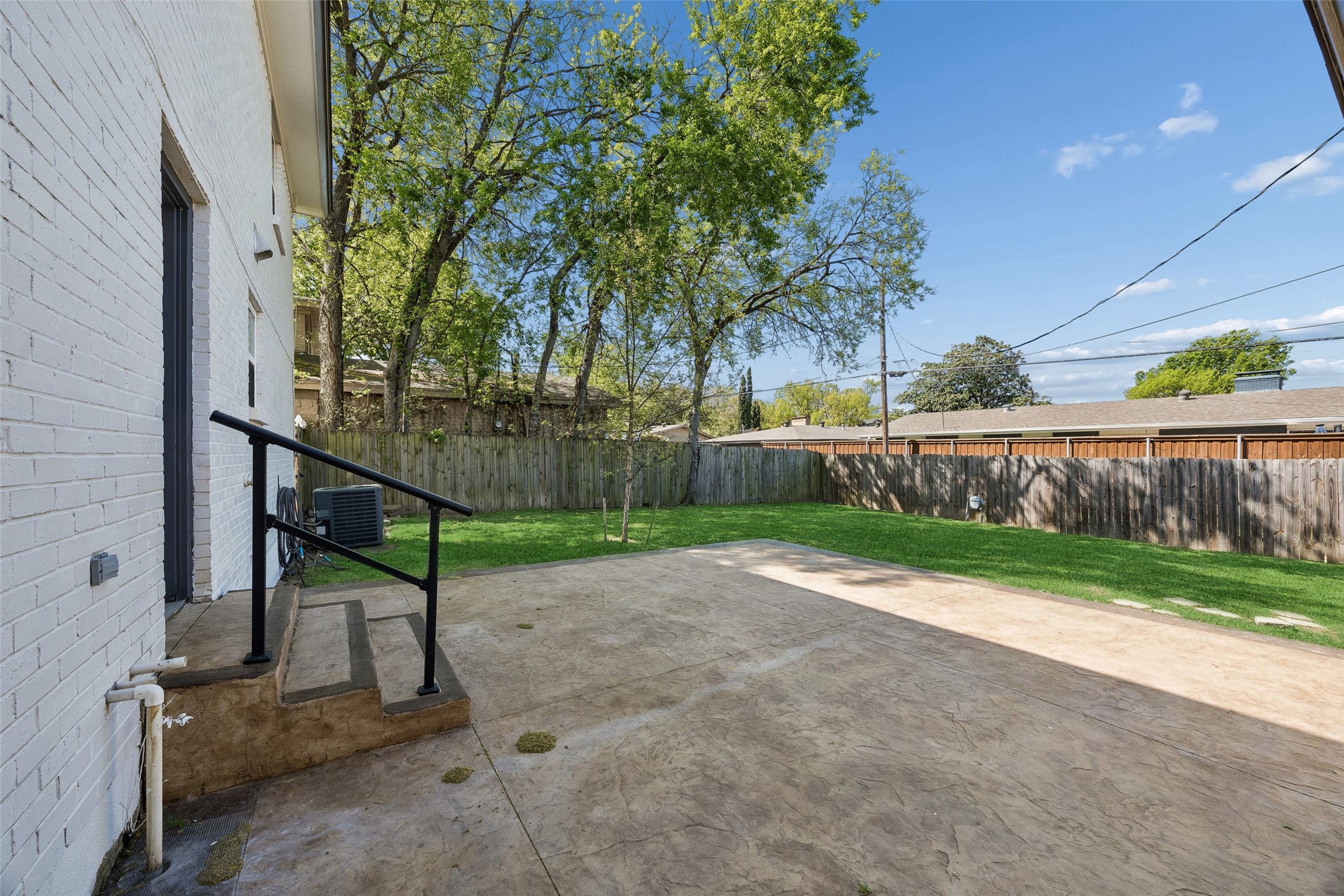 2623 Heatherwood Drive Dallas TX 75228