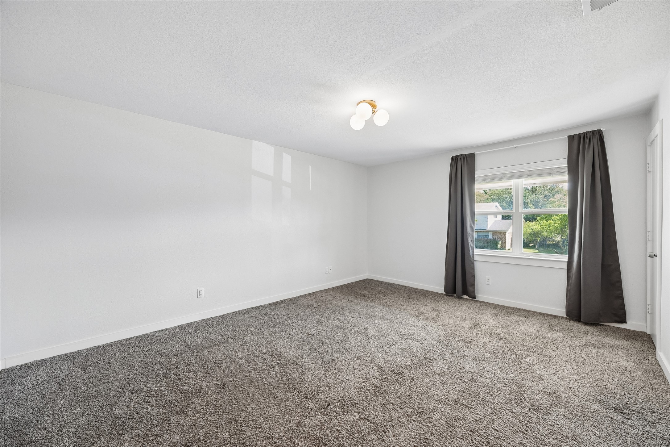 2623 Heatherwood Drive Dallas TX 75228