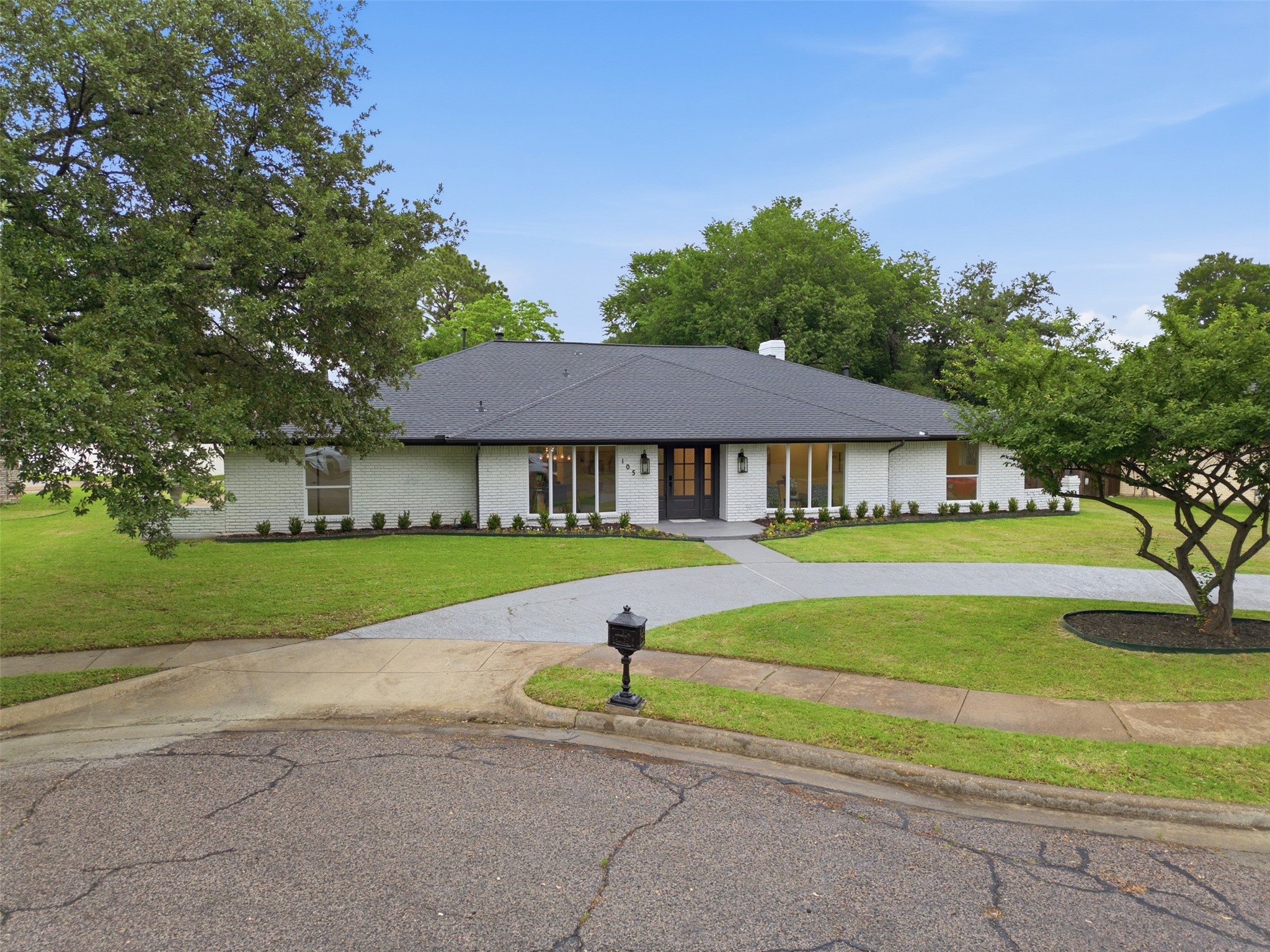 105 Wellesley Drive Irving TX 75062