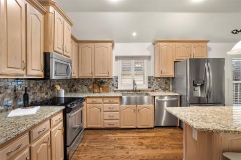 669 Brookhaven Court Waxahachie TX 75165