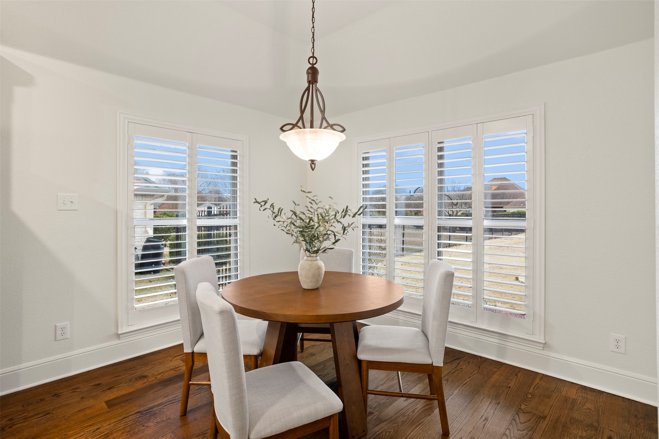 669 Brookhaven Court Waxahachie TX 75165