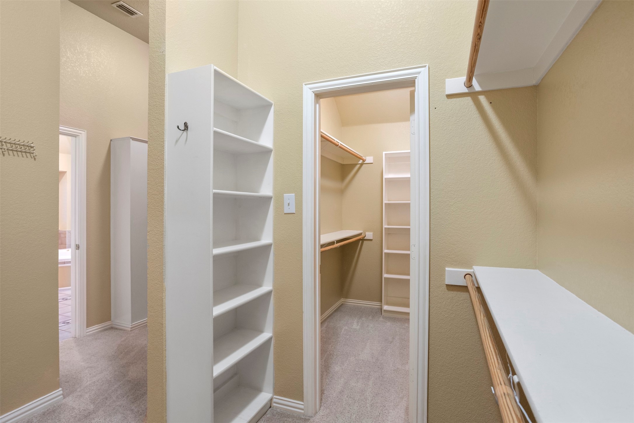 669 Brookhaven Court Waxahachie TX 75165