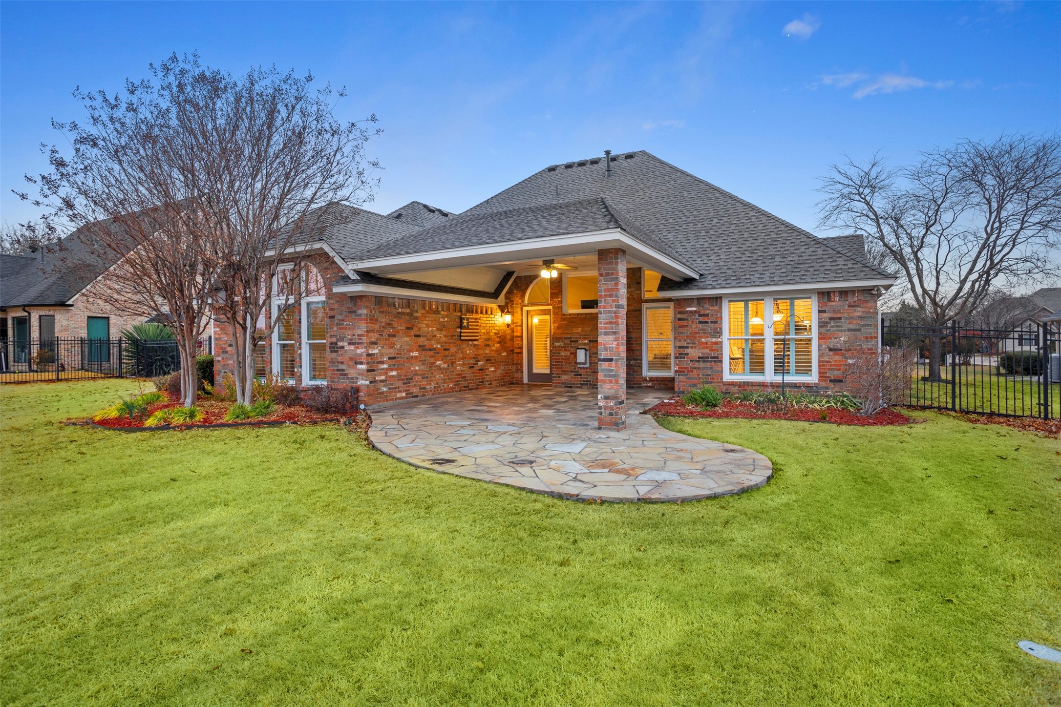669 Brookhaven Court Waxahachie TX 75165