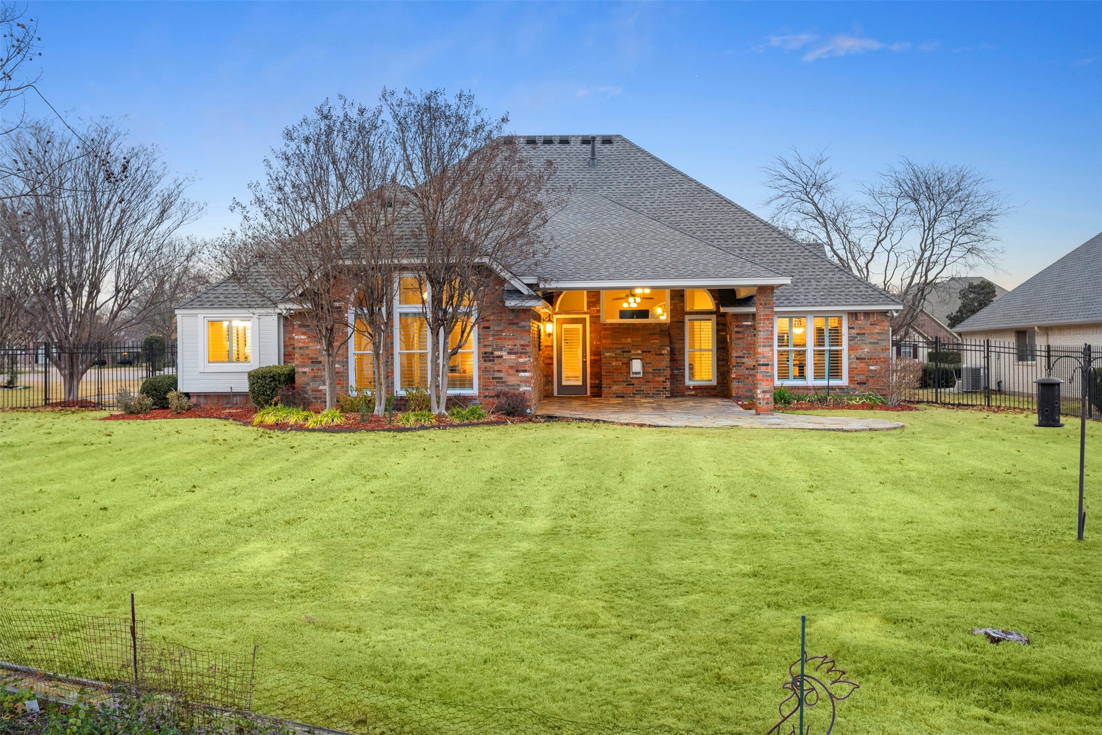 669 Brookhaven Court Waxahachie TX 75165