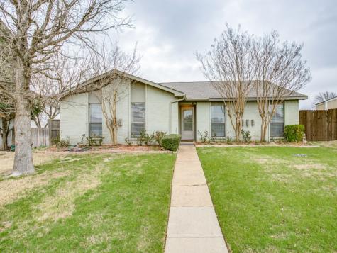 2620 Briar Hill Drive Carrollton TX 75007