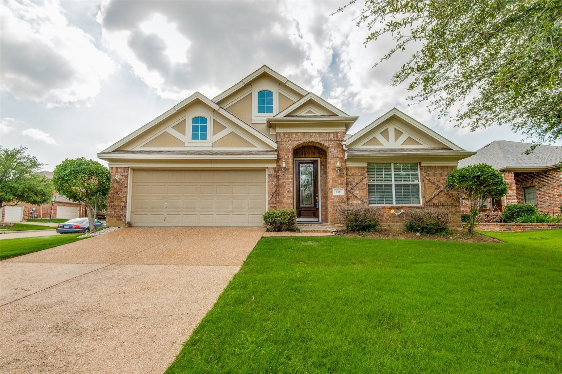 516 Palomino Way Grand Prairie TX 75052