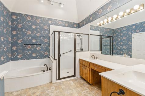 4011 Kentshire Lane Dallas TX 75287