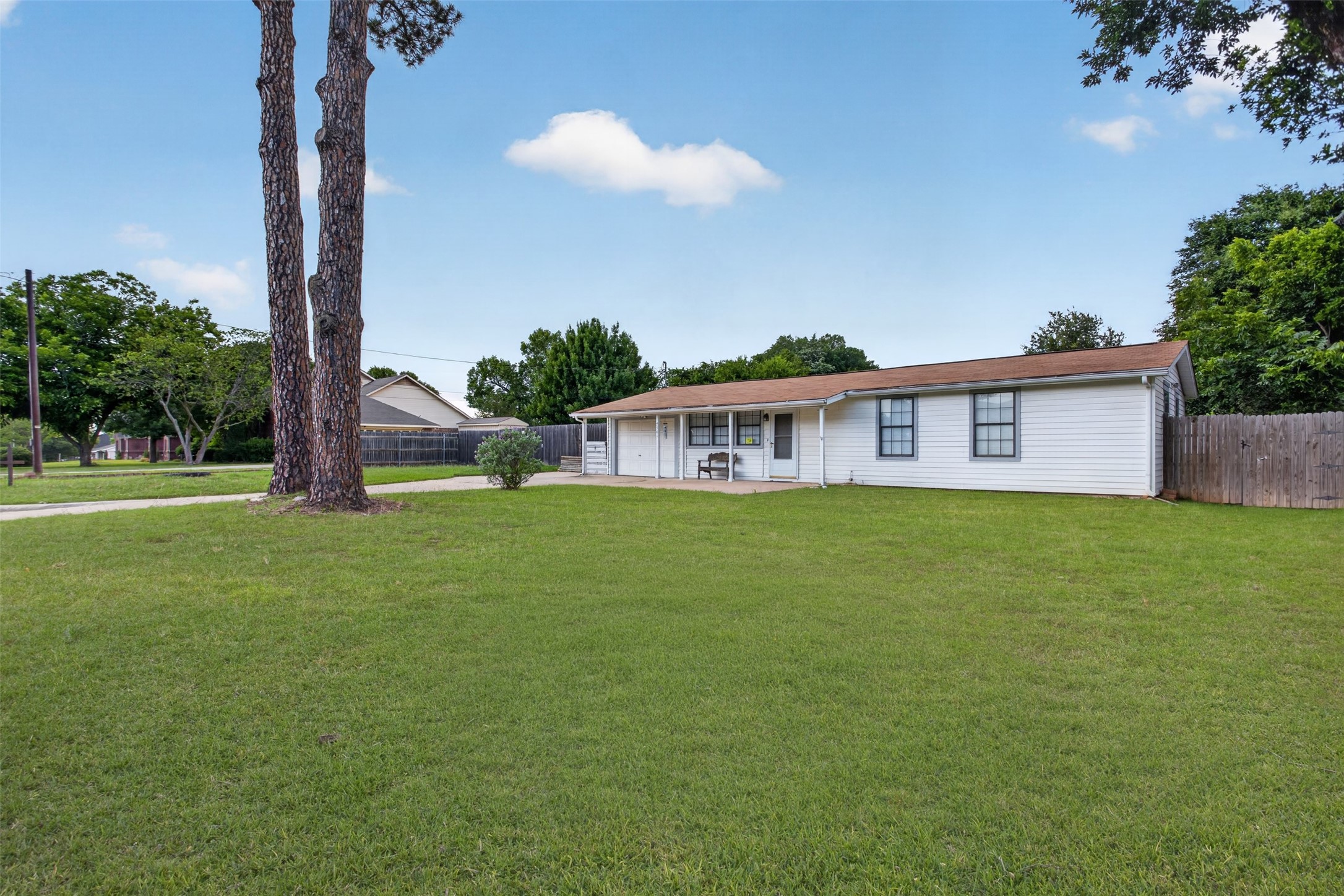 7701 Buck Street North Richland Hills TX 76182