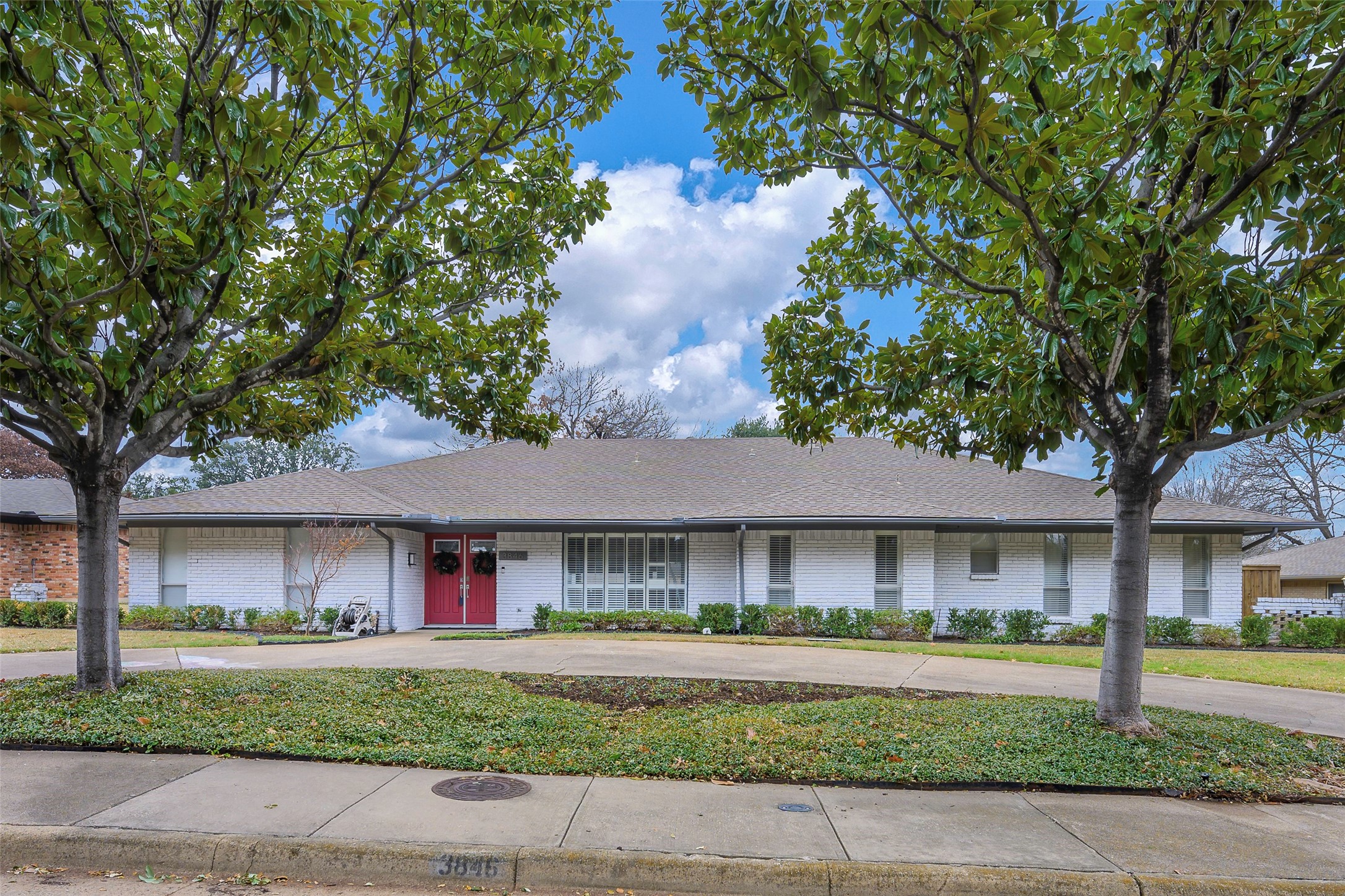 3846 Duchess Trail Dallas TX 75229