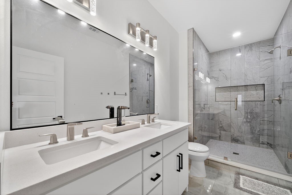 1322 Genoa Circle Garland TX 75040