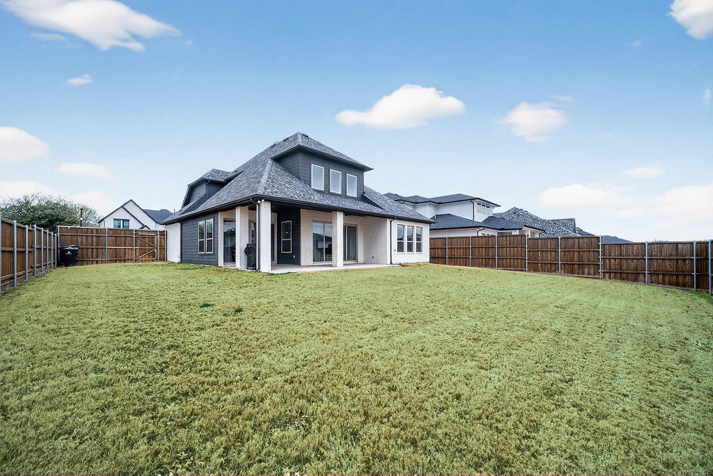 1322 Genoa Circle Garland TX 75040