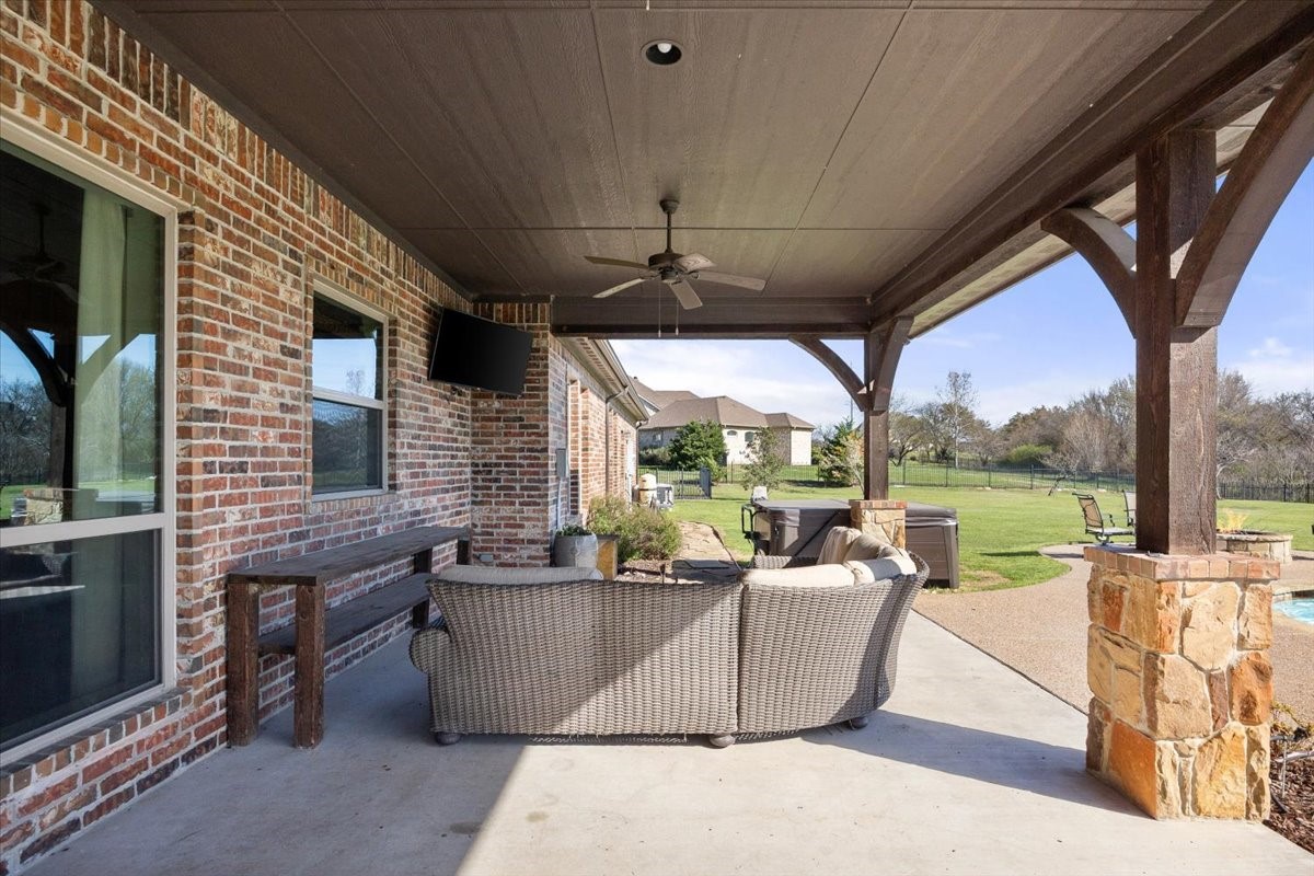 7817 Bella Flora Drive Fort Worth TX 76126