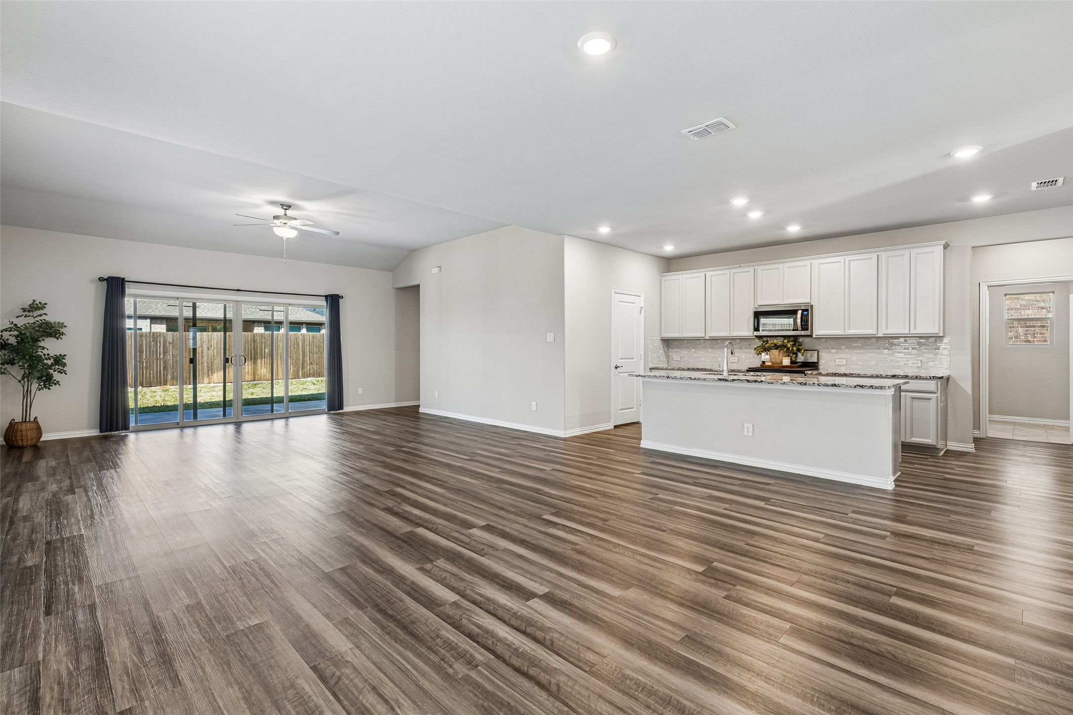 436 Ella Lane Fate TX 75087