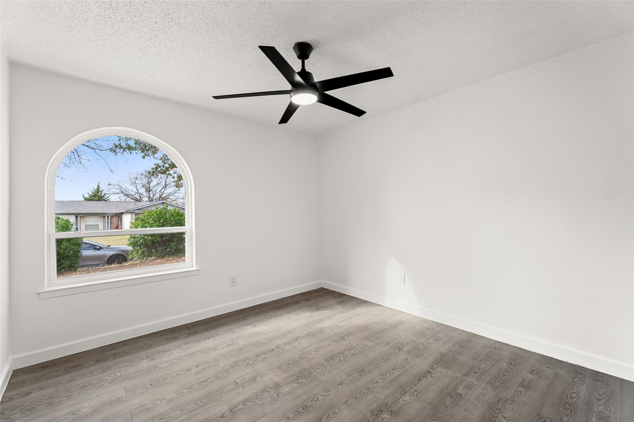 3405 Woodbridge Drive Forest Hill TX 76140