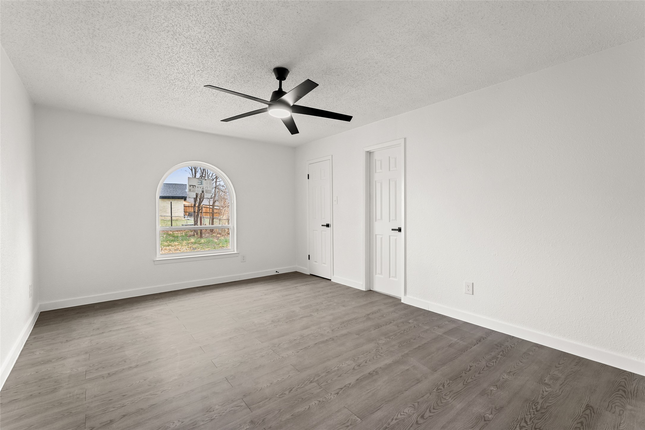 3405 Woodbridge Drive Forest Hill TX 76140