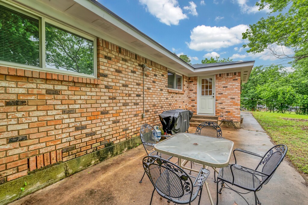 7741 Fairway Road Woodway TX 76712