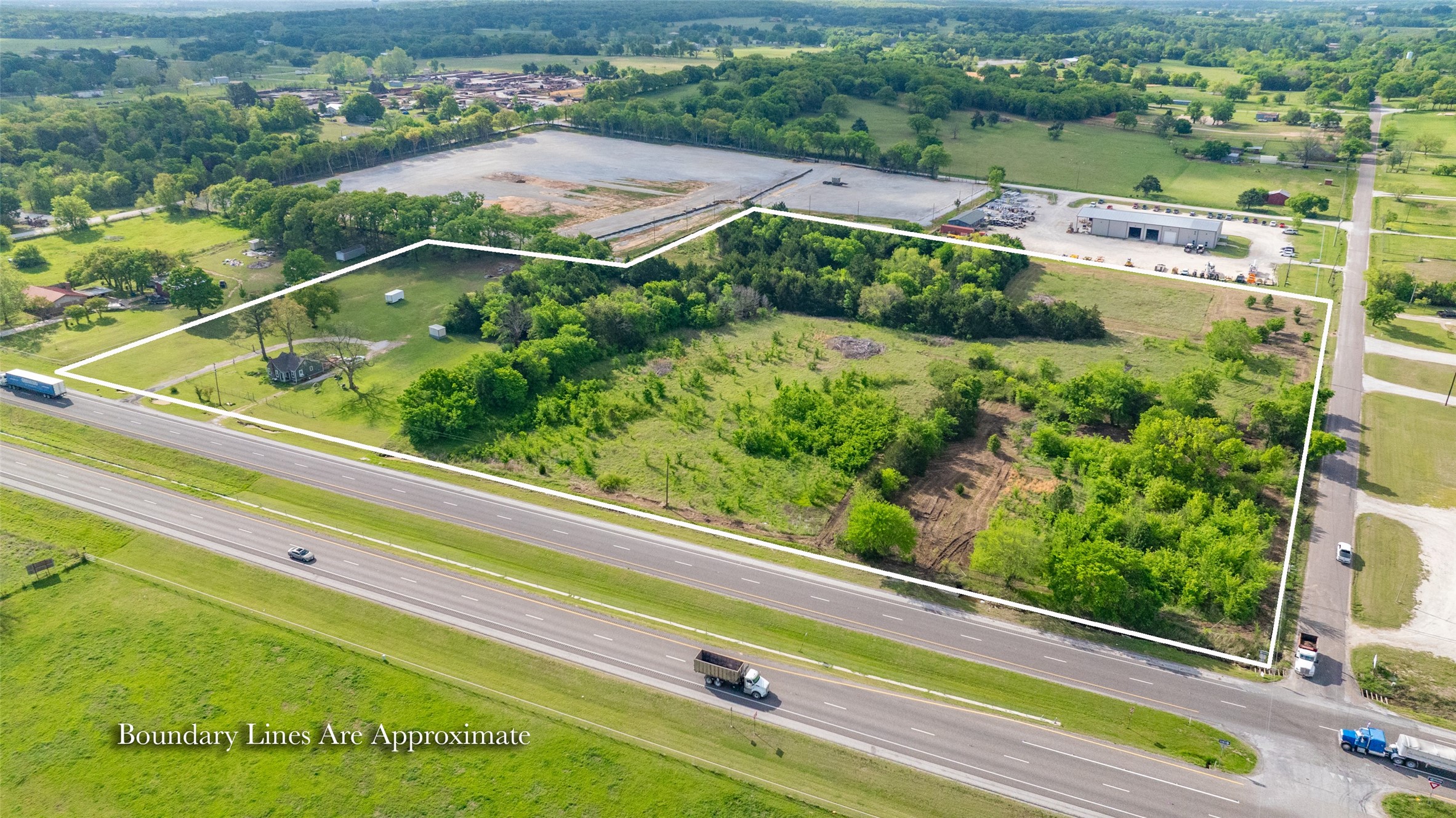 5928 E Highway 82 Gainesville TX 76240
