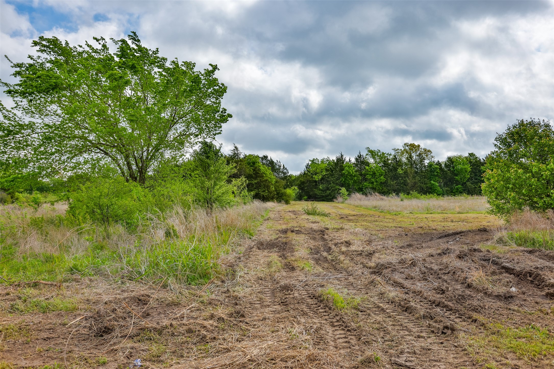 5928 E Highway 82 Gainesville TX 76240