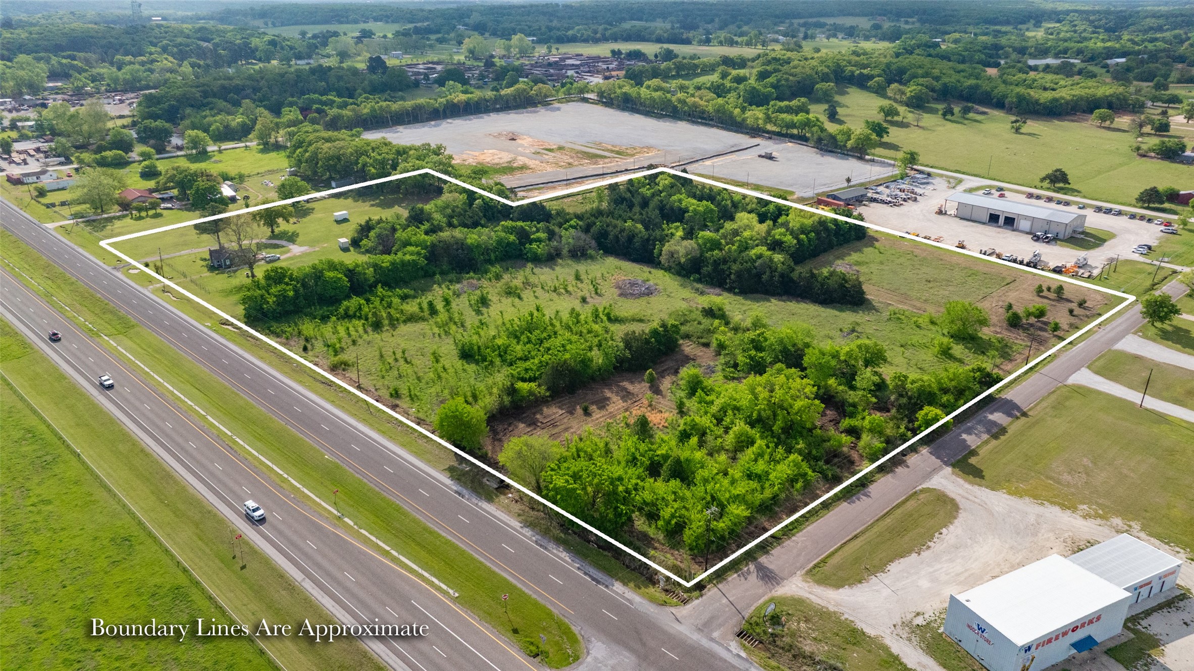 5928 E Highway 82 Gainesville TX 76240