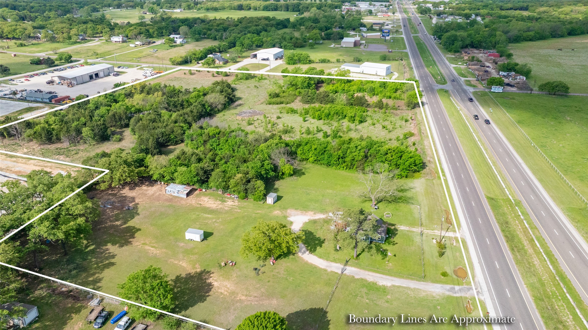 5928 E Highway 82 Gainesville TX 76240