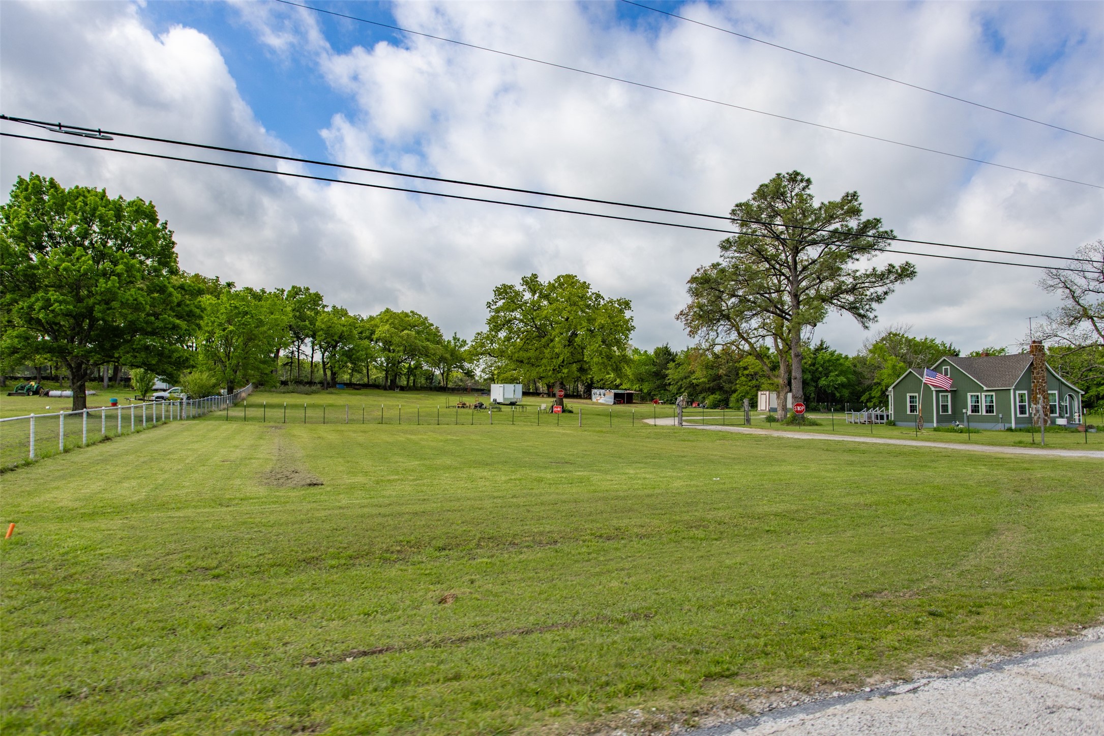 5928 E Highway 82 Gainesville TX 76240