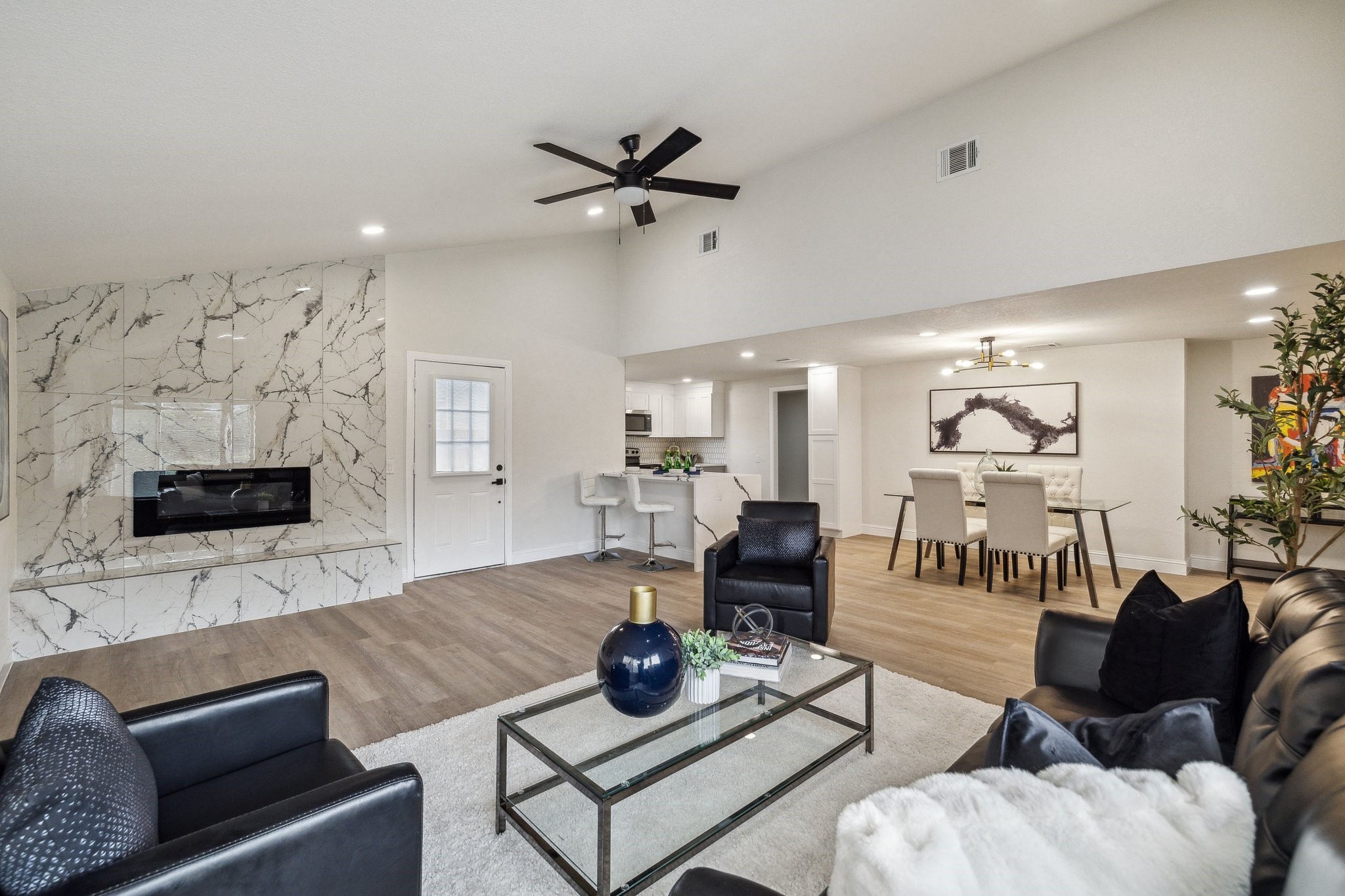 5014 Rollingwood Drive Garland TX 75043