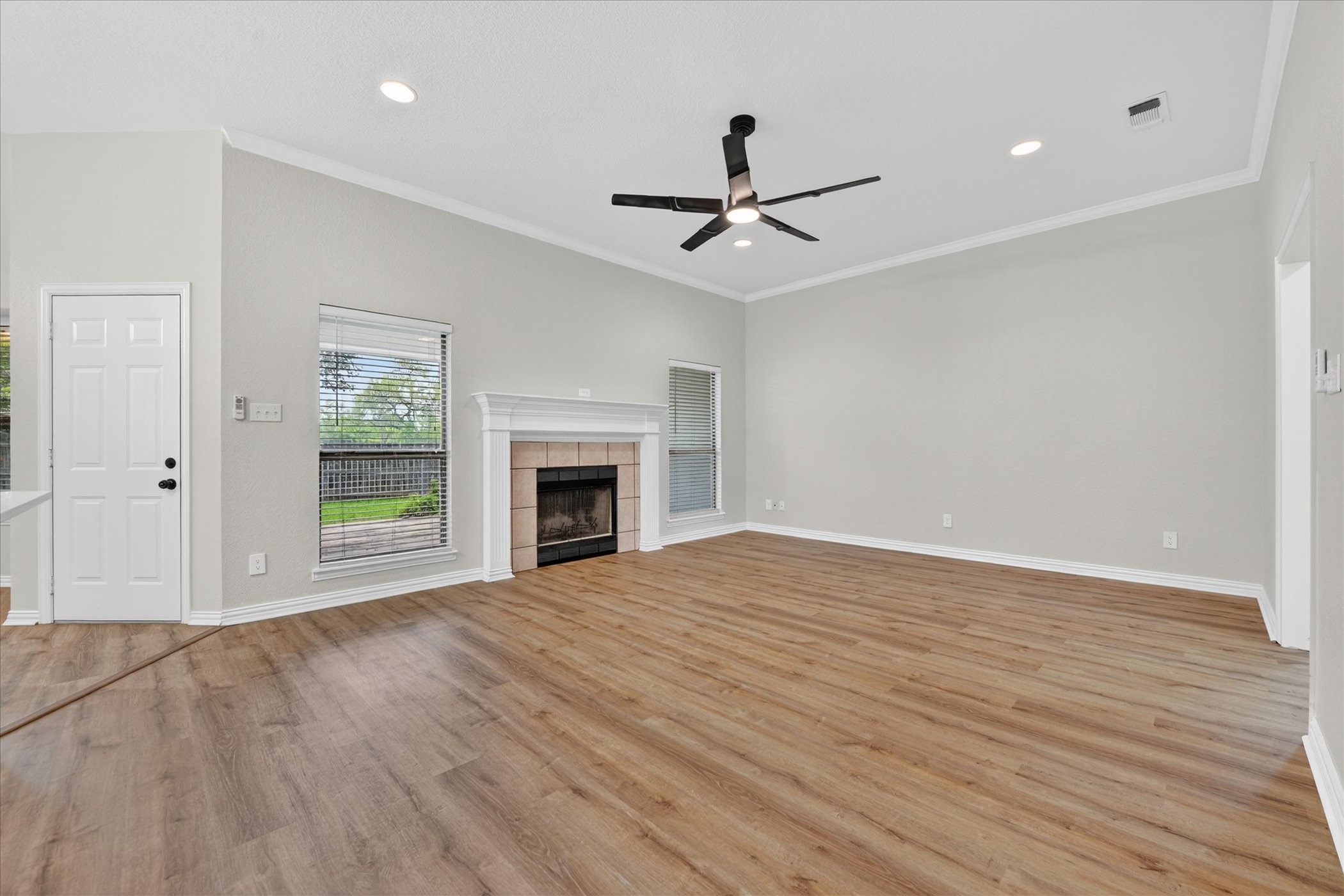 127 Port O Call Court Runaway Bay TX 76426