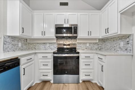 127 Port O Call Court Runaway Bay TX 76426