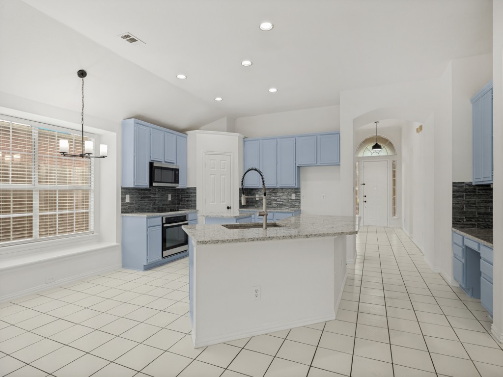 2028 Ravenhurst Drive Allen TX 75013