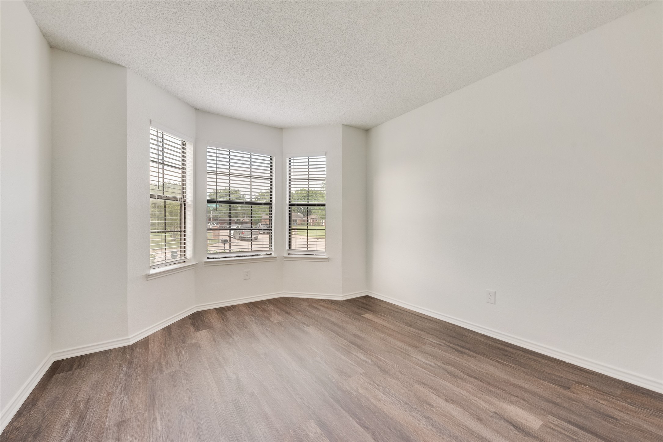 4911 Clover Haven Street Dallas TX 75227