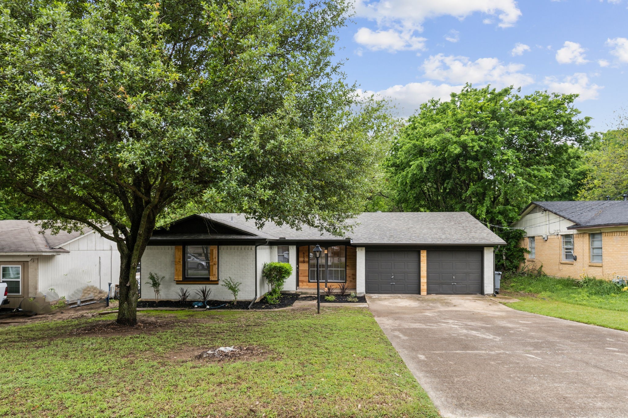 6123 Harmony Lane Dallas TX 75241