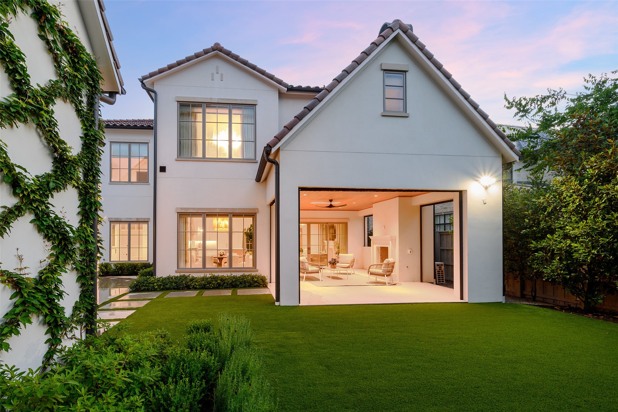 4505 S Versailles Avenue Highland Park TX 75205