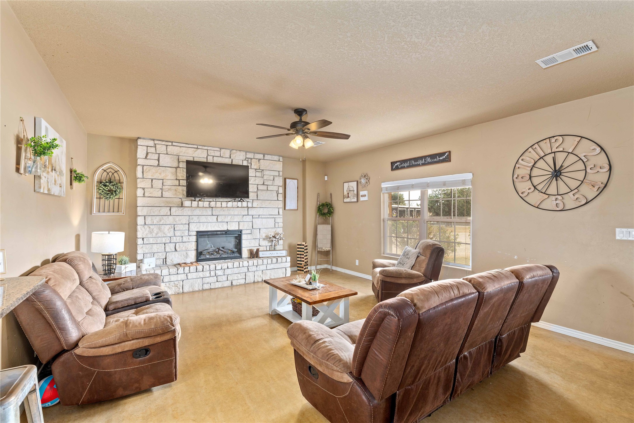 304 Sunrise Drive Early TX 76802