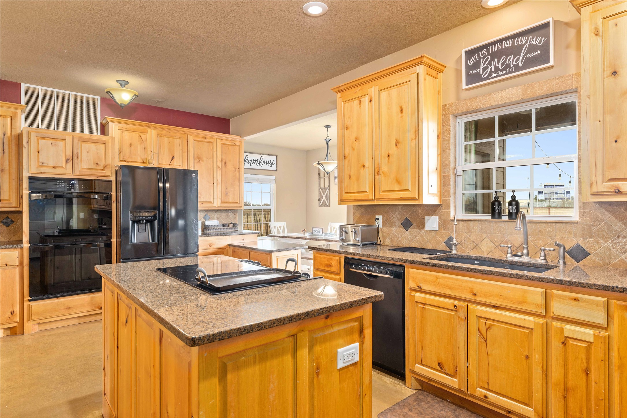 304 Sunrise Drive Early TX 76802